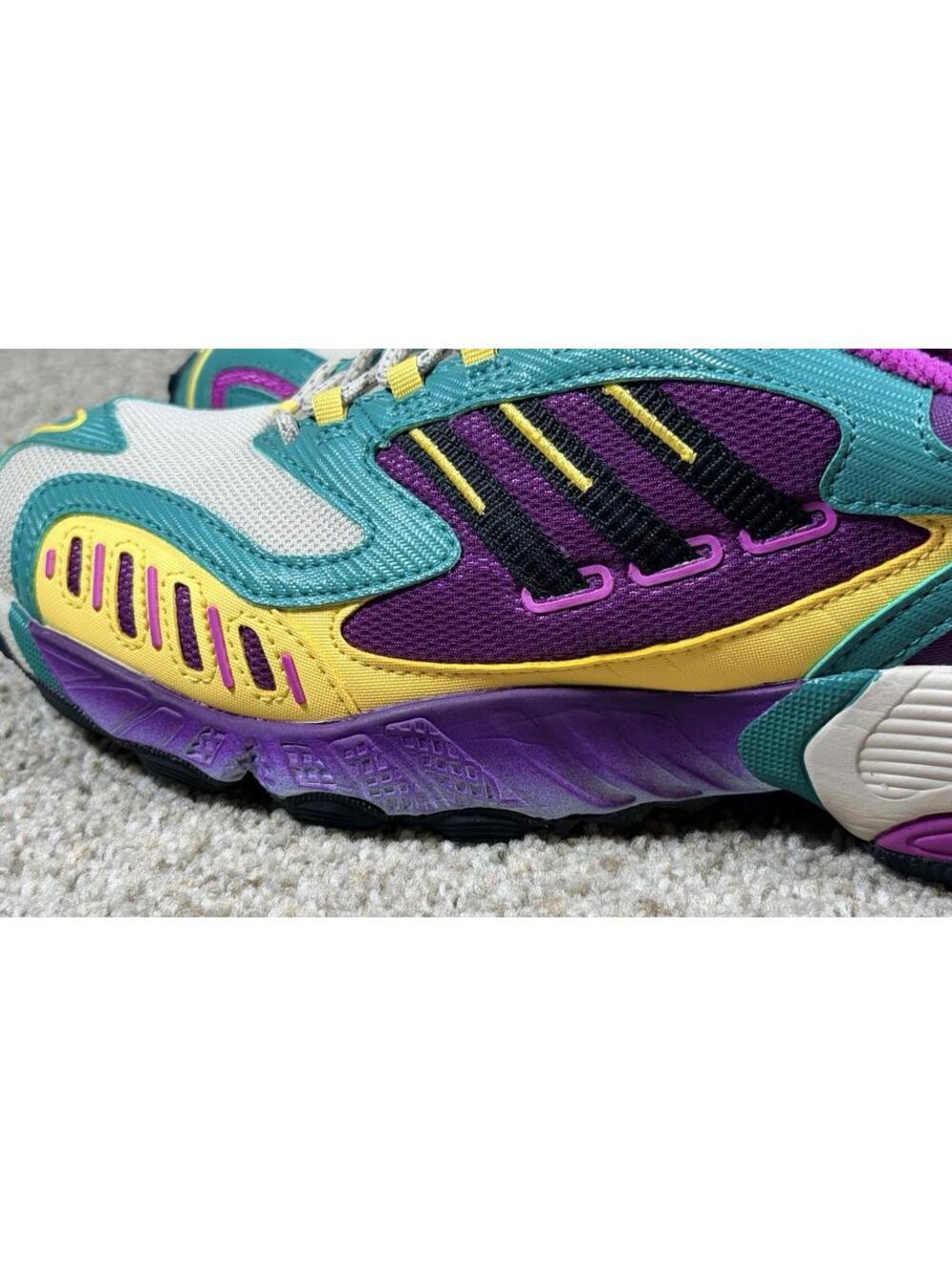 Adidas Women's Torsion TRDC EG8445 Size 8 - Picture 5 of 9